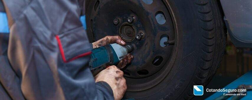 Cuidados com o carro: pneus e fluído de arrefecimento